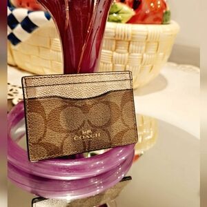 Coach Signature Card Case, light gold, great condition